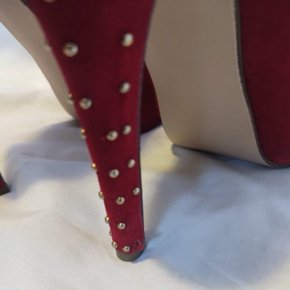 Red Studded Open Toe with Gold Colour Tip 5" Heel - Picture 8 of 11